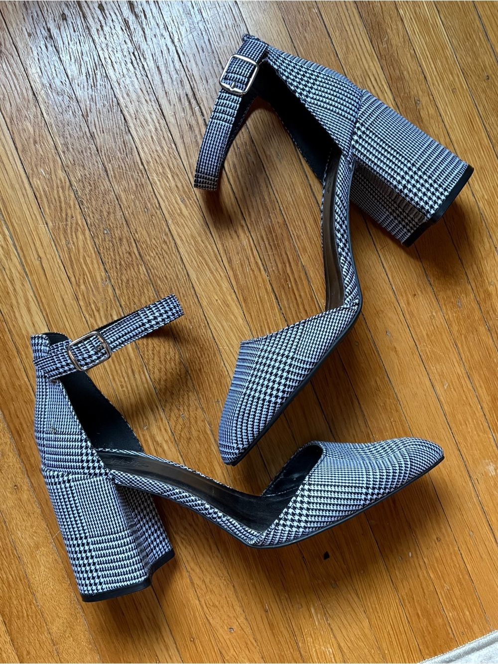 Charlotte Russe Black & White Glen Plaid Block Heel Pumps